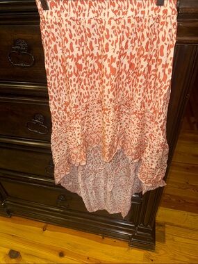 Women's Coral Print High-Low Skirt